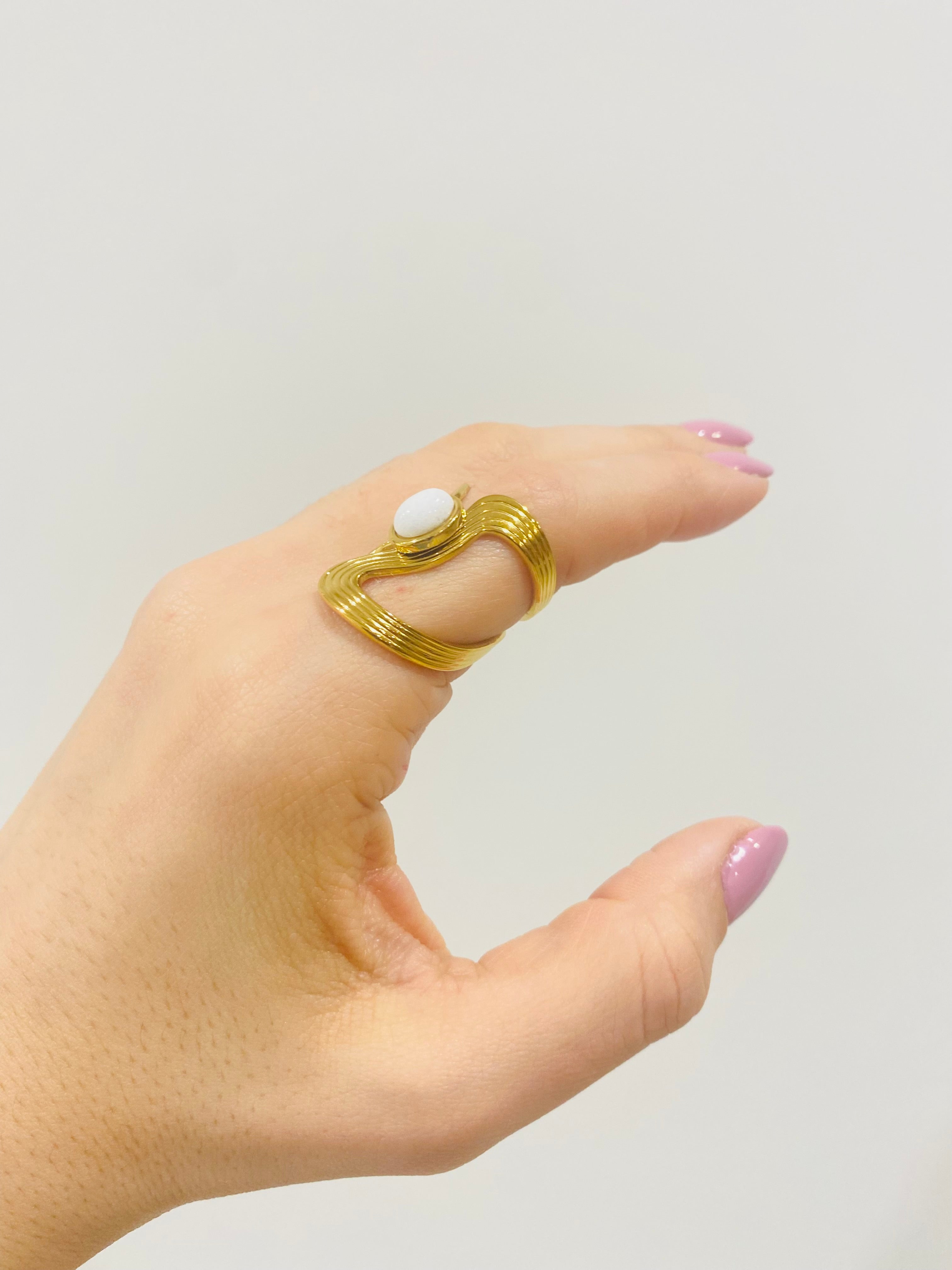 Anello Sofia - pietra bianca