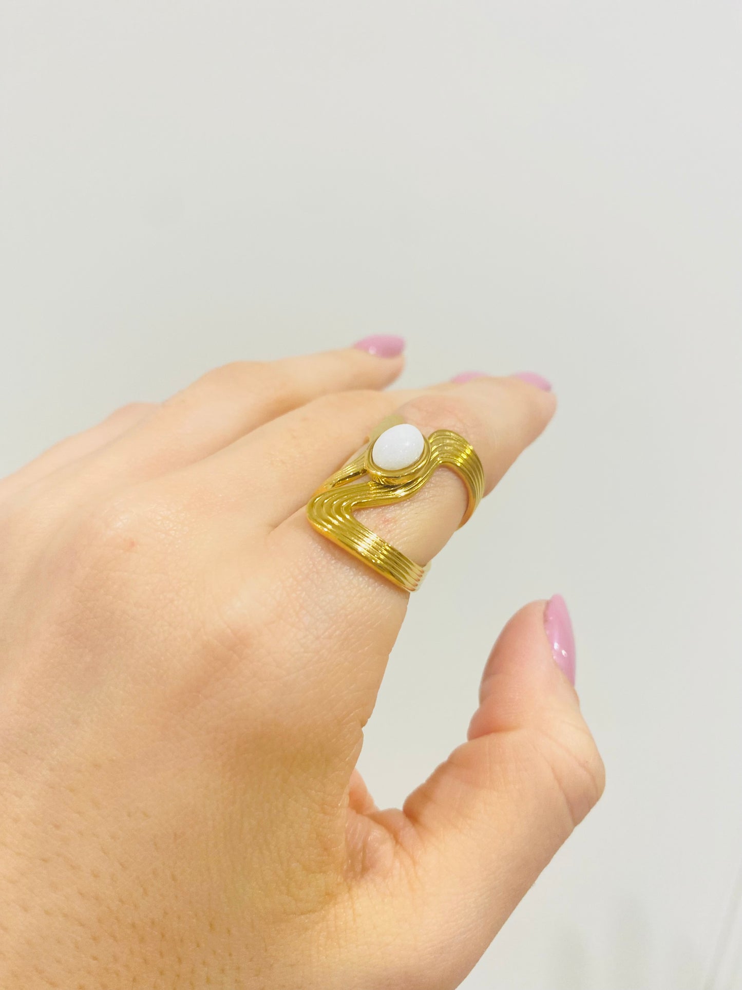 Anello Sofia - pietra bianca
