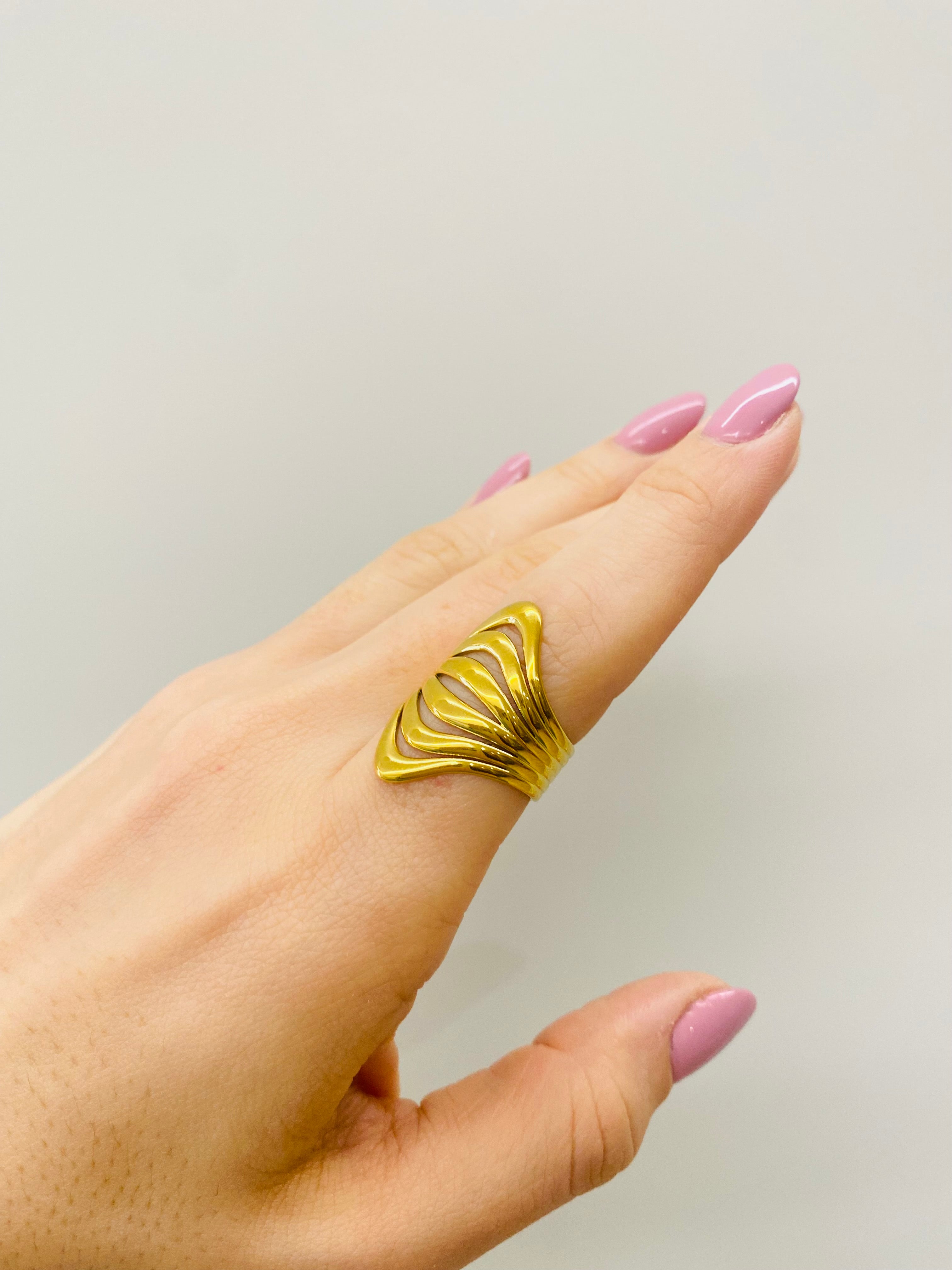 Anello Emily