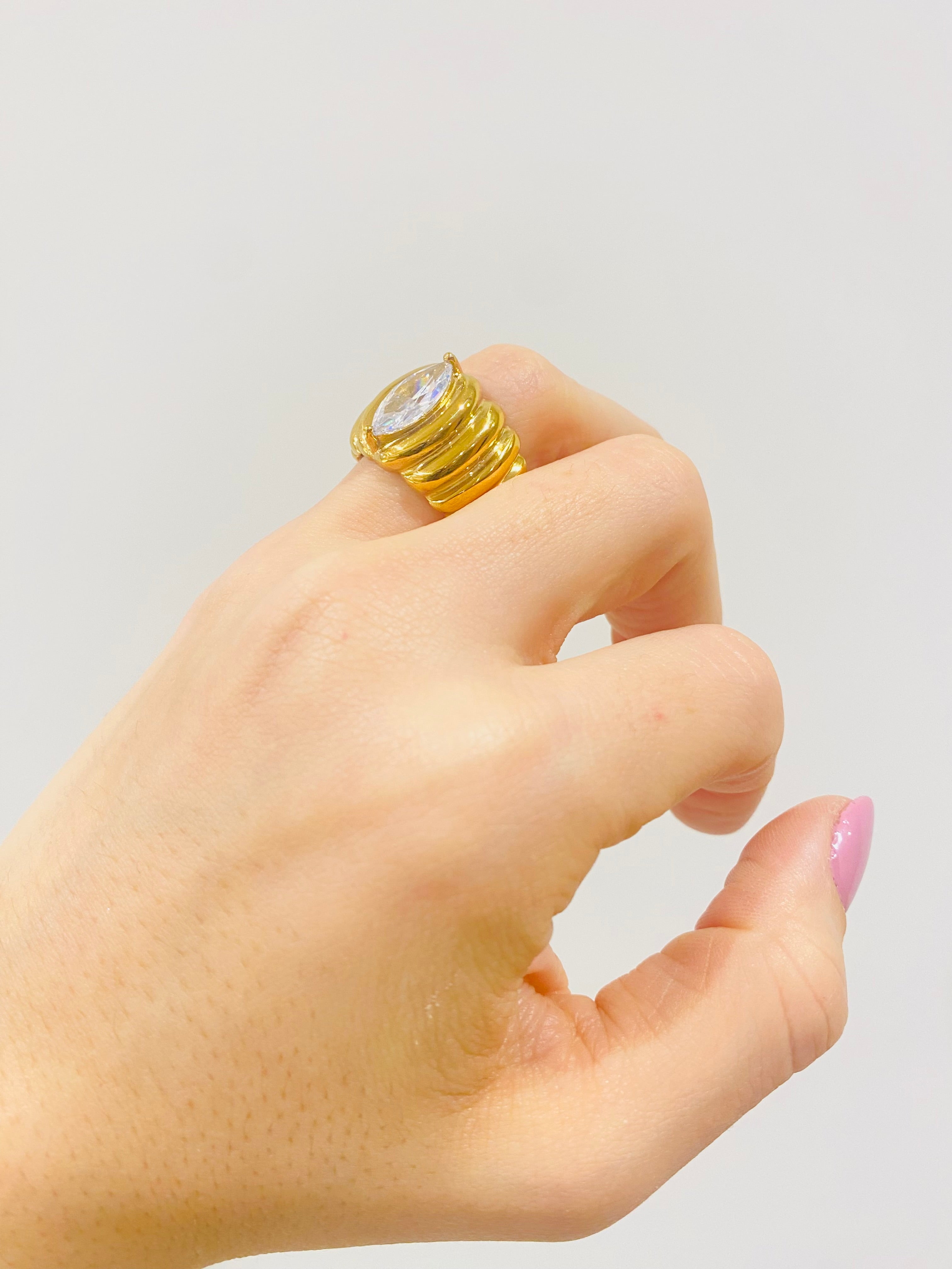 Anello Tara