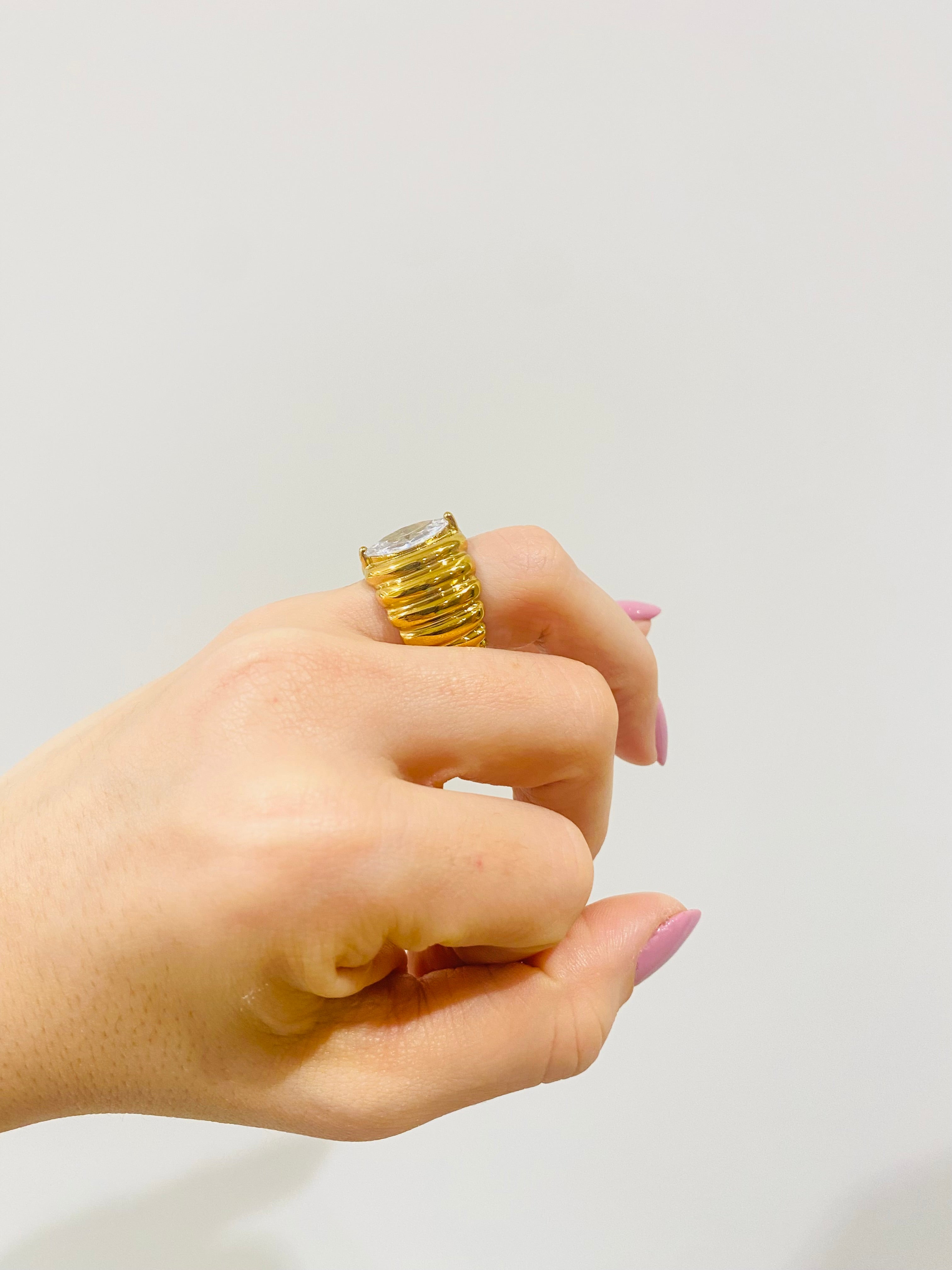 Anello Tara